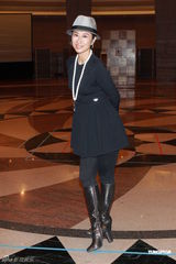 组图：叶倩文个唱挑战拉丁舞 回想早年拍片辛酸史