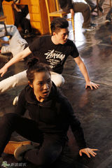 组图：孟京辉话剧《我爱XXX》排练照曝光