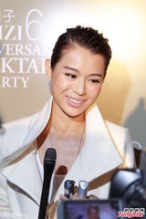 组图：胡杏儿默认有追求者 不会为结婚定限期