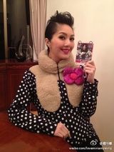 组图：杨千嬅微博大肚日记