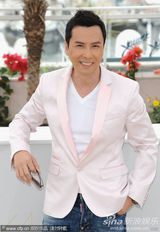 高清组图：电影《武侠》发布会 汤唯扮“黑天鹅”