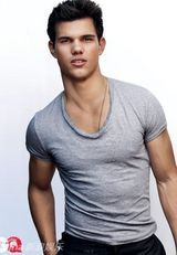 幻灯图集：泰勒-洛特《GQ》性感写真帅气无敌