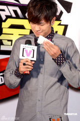 幻灯图集：罗志祥杨丞琳“音乐飙榜”同获最佳