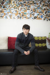 高清组图：韩星在熙对话新浪娱乐