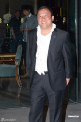 组图：姚乐怡下嫁圈外男友 众明星到场庆贺