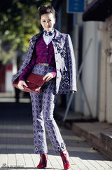 组图：戴娇倩最新街拍大片 青春活力完美展现