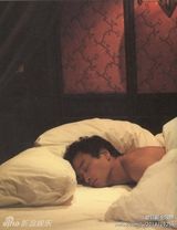 策划：继续宠爱张国荣11周年 光影瞬间定格