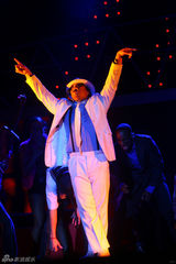 高清图：《颤栗现场》北京上演 演绎杰克逊经典