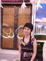 幻灯图：两岸麻辣媳妇过招  海清上康熙遭小S整盅