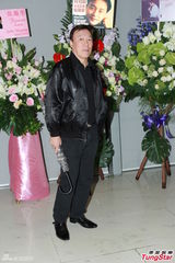 组图：张国荣纪念演唱会 林夕狄波拉亮相