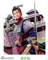 组图：陆毅遭网友神ps 一个人就能演遍古装剧