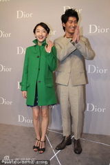 组图：张曼玉章子怡那英寒冬竞艳低调奢华