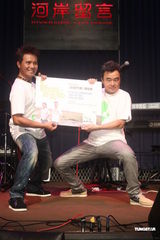 组图：陈升自嘲“滚石二哥” 演唱会与周华健硬碰硬