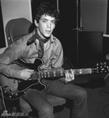 策划：图解地下音乐教父Lou Reed摇滚人生