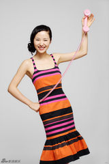 组图：江一燕百变登封面 双面夏娃演绎舞台人生