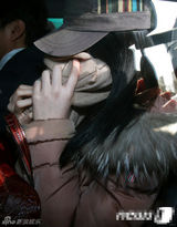 组图：朴施厚涉嫌强奸报案女露真身受测谎检测