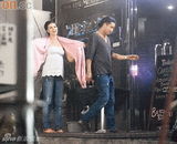 幻灯组图：Rosemary被指撬好友墙角 当街吻猛男