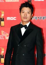 高清图：元彬等出席第8届大韩民国电影大奖颁奖礼