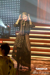 高清图：胡杏儿穿纱丽扮印度女 汪明荃黄头发抢镜