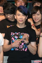 组图：陶喆出席金曲揭幕 澄清与吴克群无心结