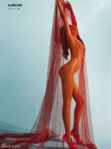 高清组图：巴西超模齐登《V》杂志诠释极致性感