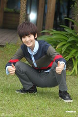 组图：昆凌首次跨足电视剧演出 曾之乔扮男装亮相