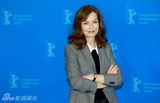 组图：电影《绑架》发布会 法国女星伊莎贝尔亮相