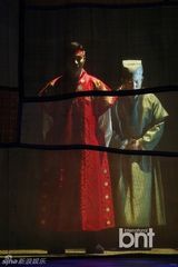 组图：韩星金多贤等出席音乐剧《拥月》记者会