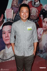 组图：黎耀祥为新剧造势 自曝配合太太再造人