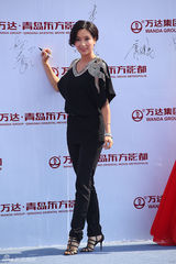 组图：莱昂纳多梁朝伟赵薇等齐聚青岛