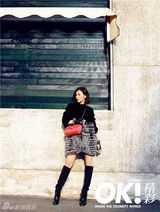 组图：熊乃瑾米兰街头写真 享秋日午后阳光