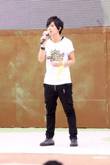 高清组图：黎明梁咏琪莫文蔚等众星献唱太阳计划