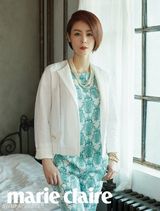 组图：韩星金成玲时尚写真 气质干练高贵典雅