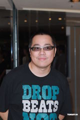 组图：曲婉婷香港音乐会 否认借版权事件炒作