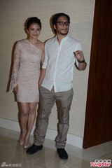 组图：杨采妮大婚 梁咏琪李心洁携夫出席