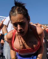 幻灯图:巴拉圭乳神里克尔梅汹涌回归 球队失利落泪