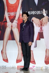 高清组图：金宣儿性感亮相《I do I do》记者会