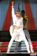 组图：台视2013超级巨星红白艺能大赏众星云集