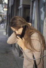 幻灯：安吉丽娜-朱莉19岁青涩调皮生活照