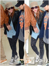 组图：裸照门Ailee回国 戴墨镜低调现身机场