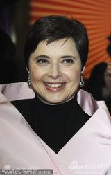 《大器晚成》首映 伊莎贝拉获电影节主席扶肩支持