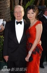 组图：邓文迪默多克离婚 昔日甜蜜恩爱照曝光