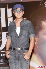 组图：《逃出生天》首映 李心洁称做好当妈准备