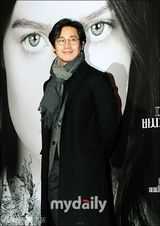 组图：影片《斯托克》首映 宋仲基金秀贤等支持