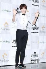 组图：李敏镐召开全球巡演首尔站记者会