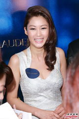 组图：黄宗泽不惧与岑丽香绯闻 苟芸慧中医减肥