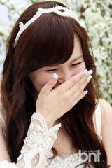 组图：韩星金智友嫁明星大厨RaymonKim幸福甜蜜