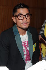 组图：郭富城避谈感情事 演好《浮城》不为争奖