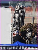 组图：《雷神2：黑暗国度》黑暗精灵片场照