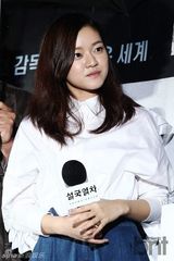 组图：高我星亮相《雪国列车》发布会